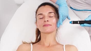 The Benefits of Regular Facial Treatments